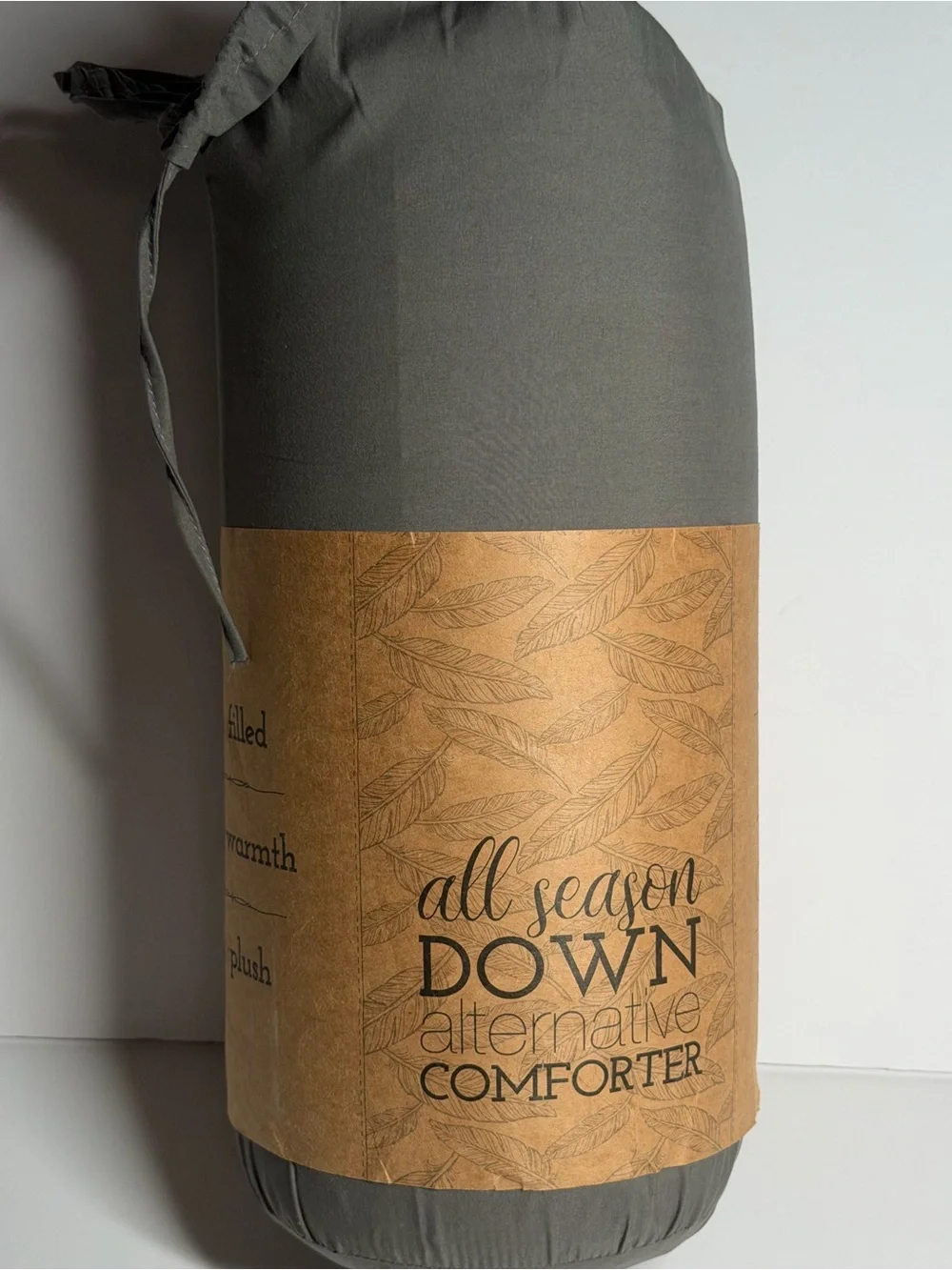 I Enjoy Home Brand All Season Alternative Down Gray Comforter Size Full/Queen